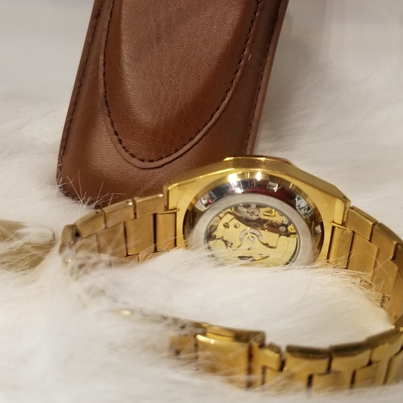 Watch - Picture 4 of 8